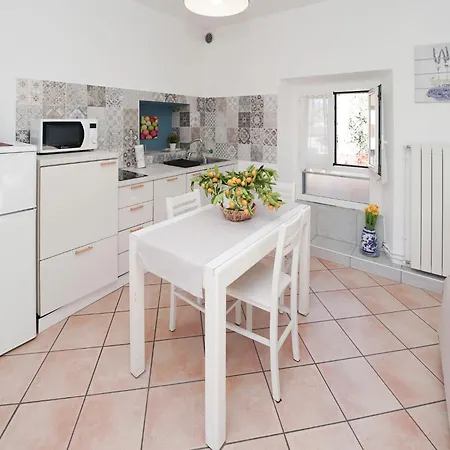 White By Interhome Apartmán