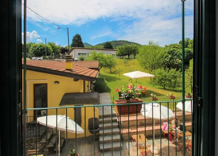 White By Interhome Апартаменты Germignaga